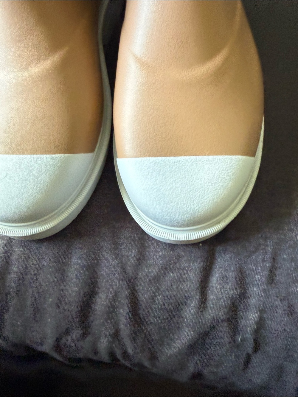 Two-Tone Rubber Slip-On Boots in Tan and White - Picture 4 of 8